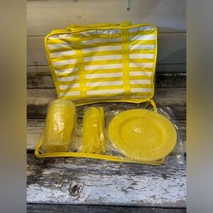 Avon | Vintage 1980’s Yellow & White Striped 21 Piece Picnic Set